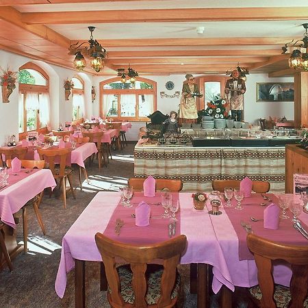 Hotel Zum See Grachen Exterior photo